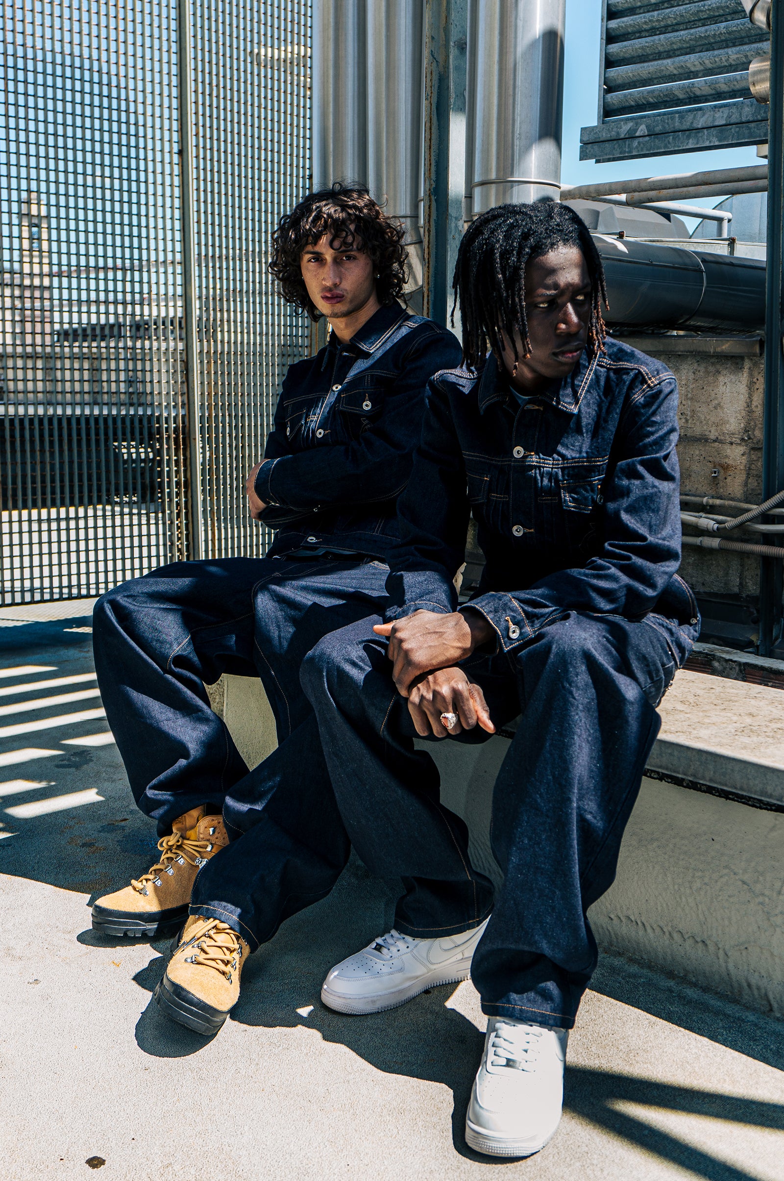 RAW DENIM BAGGY JEANS