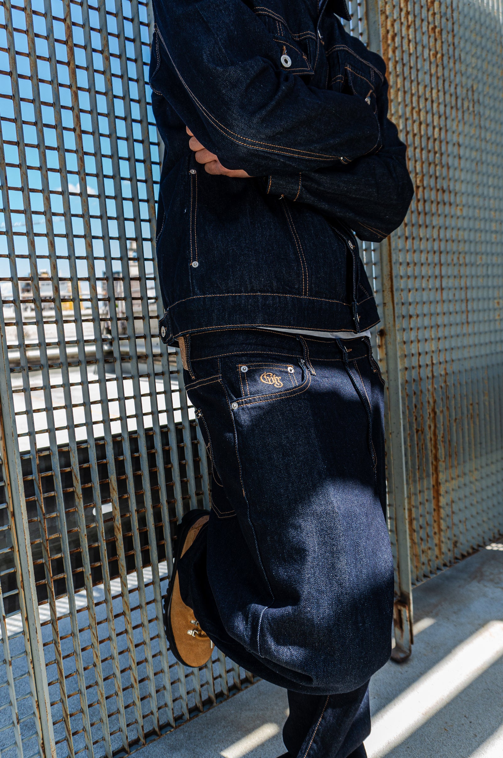 RAW DENIM BAGGY JEANS